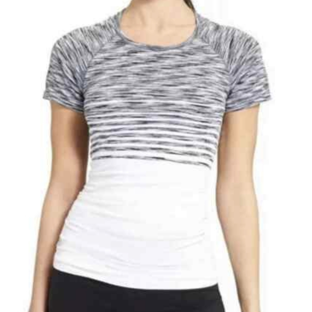 Athleta short sleeve tee
